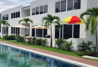 DEL SOL APARTAMENT has Balcony rooms