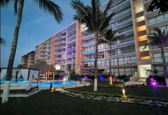 Incre  ble departamento de lujo, Acapulco Diamante allows 18 year olds to book a room