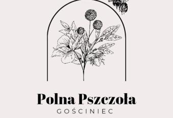 Go  ciniec Polna Pszczo  a has Balcony rooms