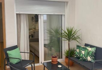 DAMAJUANA APARTAMENTO TUR  STICO has Balcony rooms