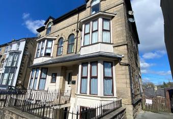 Garden Apartment with parking has Balcony rooms