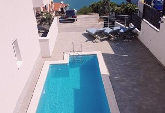 Cosy Corner allows 18 year olds to book a room