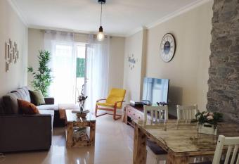 Apartamento Morri  a allows 18 year olds to book a room