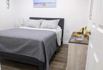 Summer Breezes has Balcony rooms