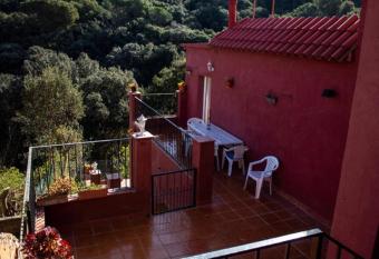 Casa Begur has Balcony rooms