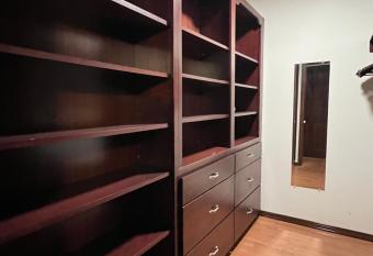 Moose River Chalet has rooms with a private hot tub