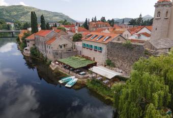 Hotel Restoran Humsko allows 18 year olds to book a room