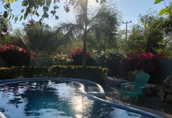 Casa Chilli entire private house with pool has Balcony rooms