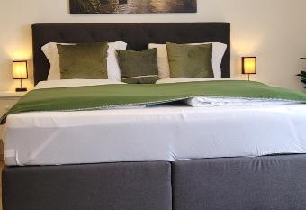 A&A Apartment Baden-Baden has Balcony rooms