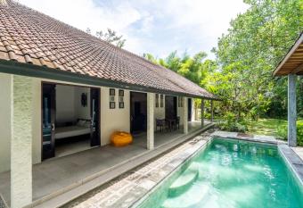 Surya Villa has Smoking rooms