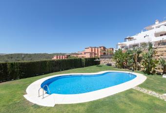 Bahia Casares 4 has Balcony rooms