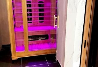 Sauna City Apartment 2 has Balcony rooms