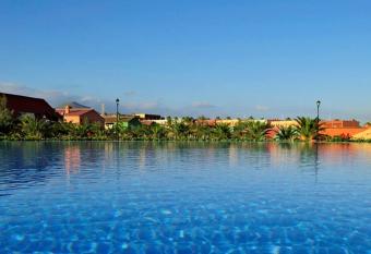 Villa La Orotava has Balcony rooms