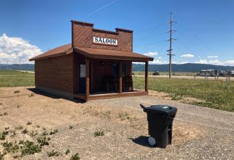 Old West Escapes allows 18 year olds to book a room