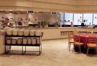 Hilltop Service Apartment at Genting Highland has rooms with a private hot tub