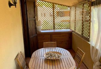 Angel House has Balcony rooms