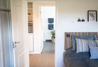 Bjerrebo idyl - Romalt Bakker allows 18 year olds to book a room