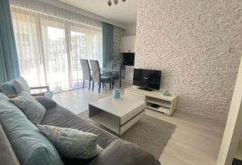 Apartament MATI allows 18 year olds to book a room