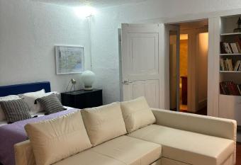 TROIAMAR has Balcony rooms