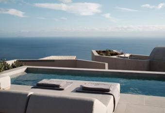 Ethos Retreat Imerovigli has Balcony rooms