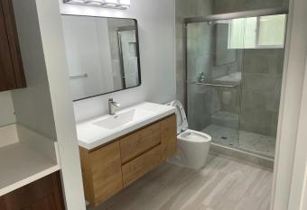 4B3B spacious house share with host in Pasadena and Arcadia area Great environment neighborhood allows 18 year olds to book a room