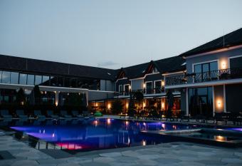 Underhill Resort&Spa has Balcony rooms