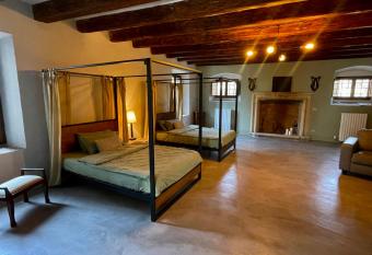 Guesthouse Corte Marzago allows 18 year olds to book a room