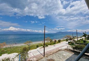 Gogos Home has Balcony rooms