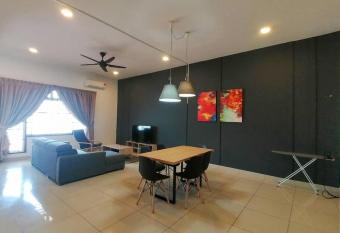32P3 Cozy Desaru Holiday Penawar Homestay has Balcony rooms