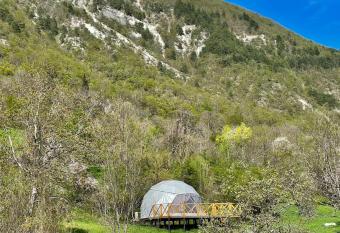 Bali Glamping has Balcony rooms