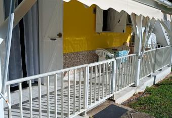 Appartement d une chambre avec jardin a Le Gosier has Balcony rooms