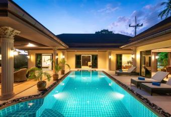 Villa Rodentia 3br pool Villa has Balcony rooms