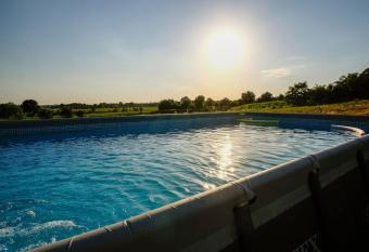 Cascina degli Ulivi has Balcony rooms