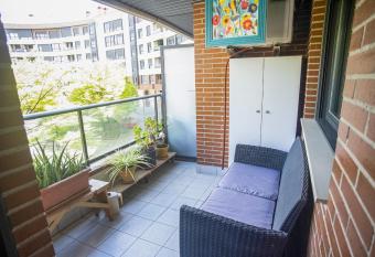 UN JARDIN EN LA CIUDAD. Piso de 3 habitaciones y super terraza en el centro has Balcony rooms