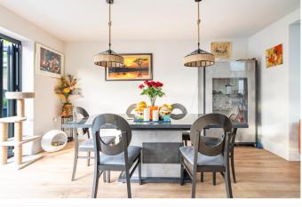 Charming room in North Oxford 3 nights plus allows 18 year olds to book a room