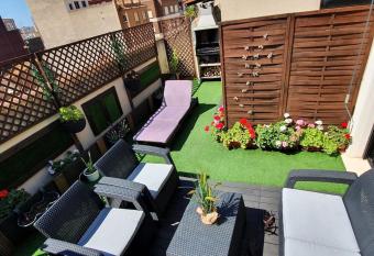 Benicassim SunHouse - Hermoso   tico en el Pueblo - Aire acondicionado y BBQ area allows 18 year olds to book a room