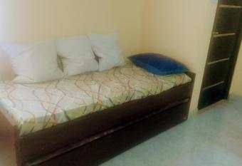 Departamento capital uaq allows 18 year olds to book a room