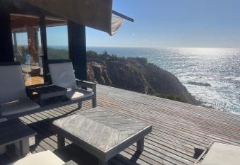 Casa primera linea al mar has Balcony rooms