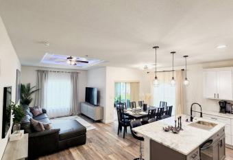 Beautiful family vacation house allows 18 year olds to book a room