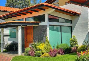 Chalet 06 has rooms with a private hot tub