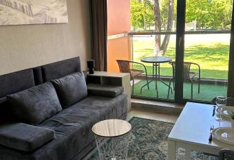 Apartament SeaShell TriApart allows 18 year olds to book a room