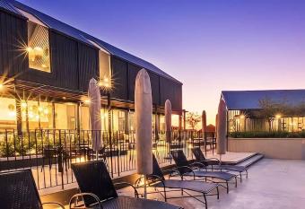 DineMe has Balcony rooms