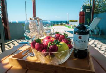 Seashell Luxury Apartment has Balcony rooms