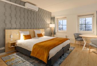 Marinapark Volendam has Balcony rooms