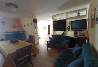 Welcomely - Villa Athos has Balcony rooms