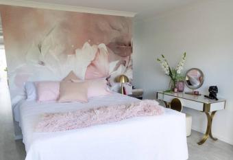 Serenity Cove luxe retreat allows 18 year olds to book a room