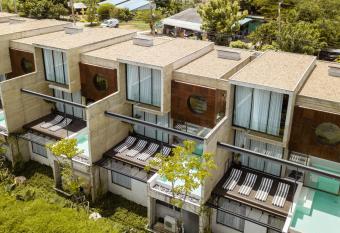 Fallingwater Pool Villa by Cross River Kwai has Balcony rooms