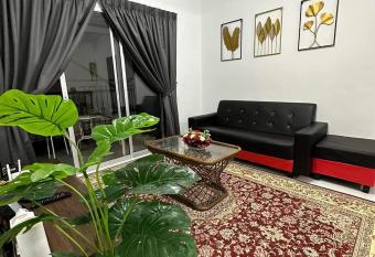 Dhialisha Homestay - Emerald Avenue has Balcony rooms