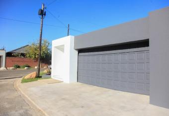 4447 Guesthouse allows 18 year olds to book a room