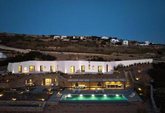 Olithos Villas has Balcony rooms